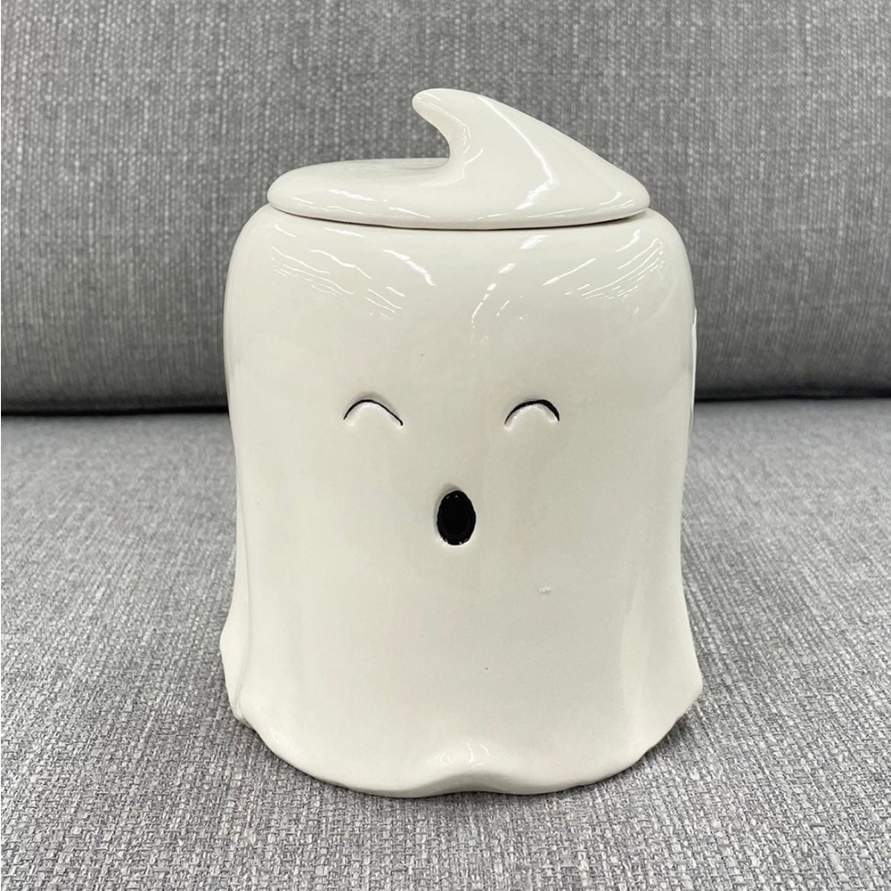 Strawberry street ghost canister